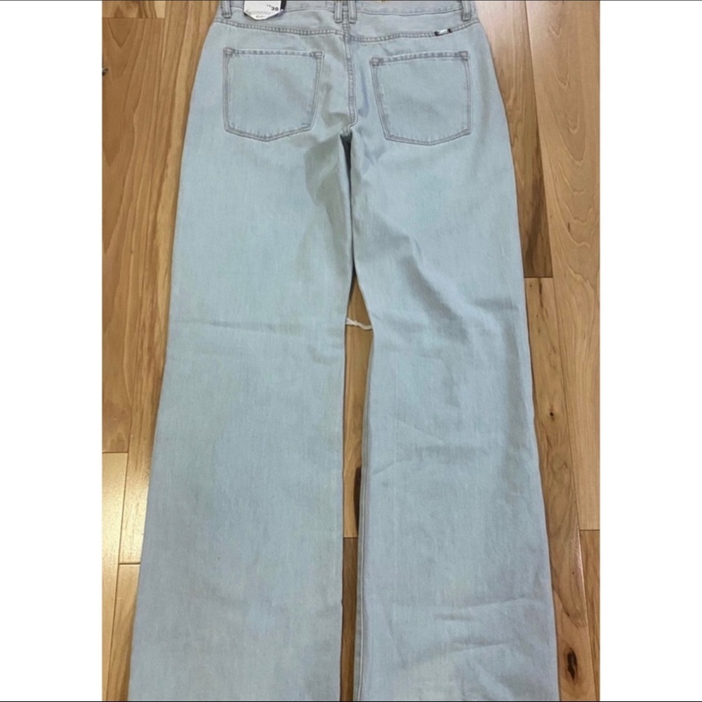 Kancan || Ultra High Waist Y2K 90s Light Washed Distressed Wide Leg - Picture 9 of 11